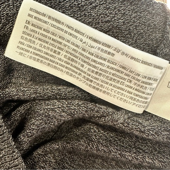 Hollister Lightweight crew neck sweater men’s small - Picture 9 of 9